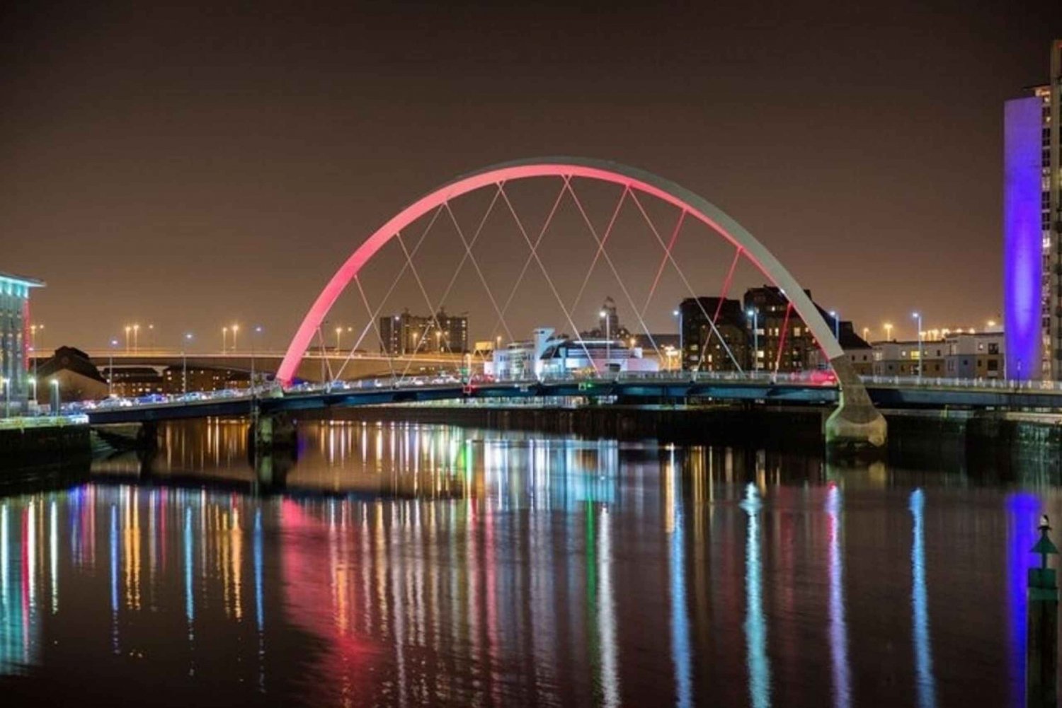 Glasgow: Must-See Attractions Guided Walking Tour