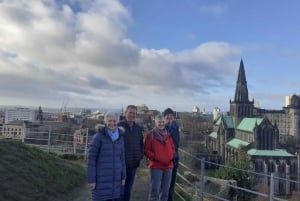 Glasgow: Private City Highlights Tour with a Local