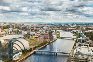 Glasgow: Private custom tour with a local guide