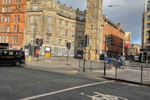 Glasgow: Private Historical Walking Tour