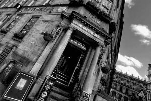 Glasgow: Scottish Rogue Whisky Pub Crawl