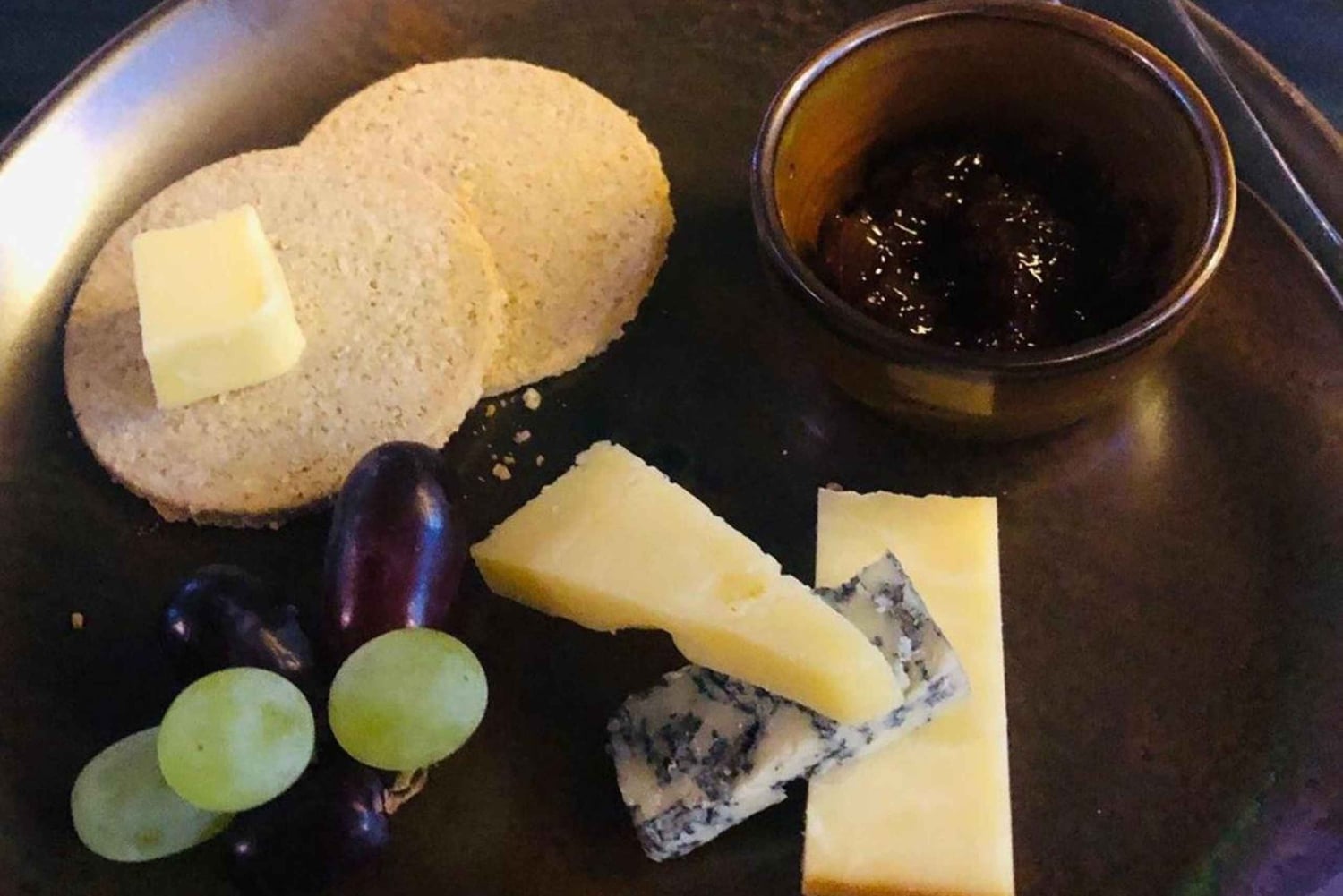 Glasgow: Whisky Flight i szkocka deska serów