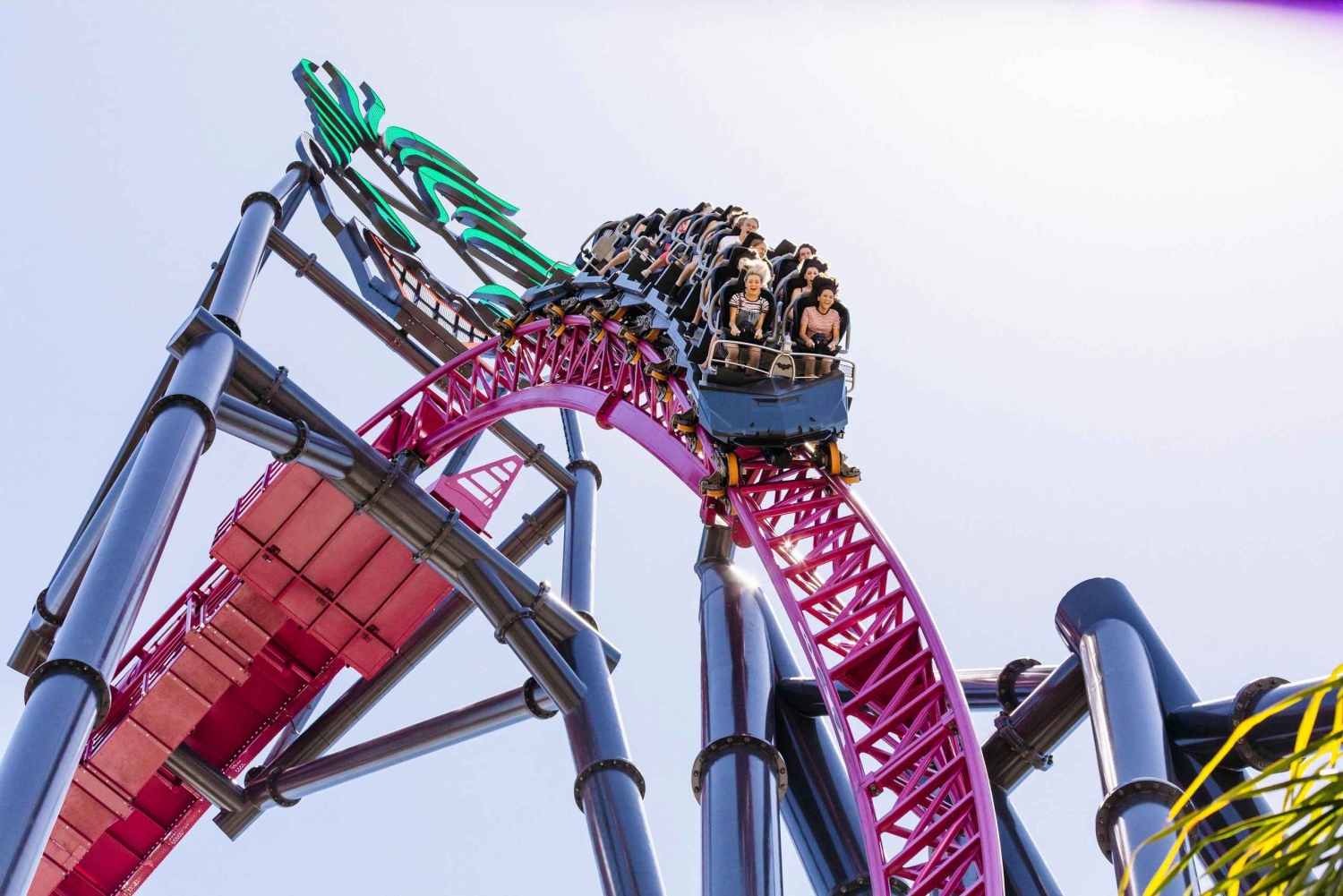 5-Day Theme Park Pass & Sea World Cruise Combo Ticket