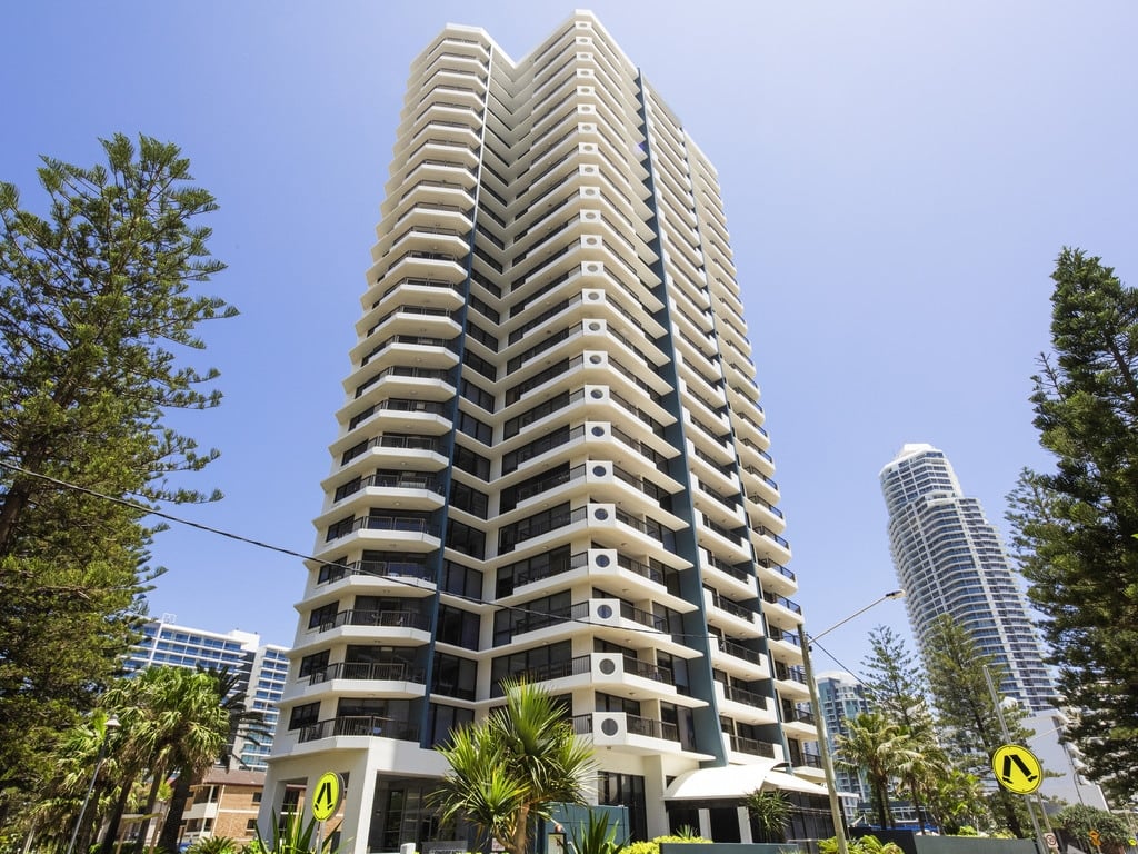 BreakFree Longbeach Surfers Paradise