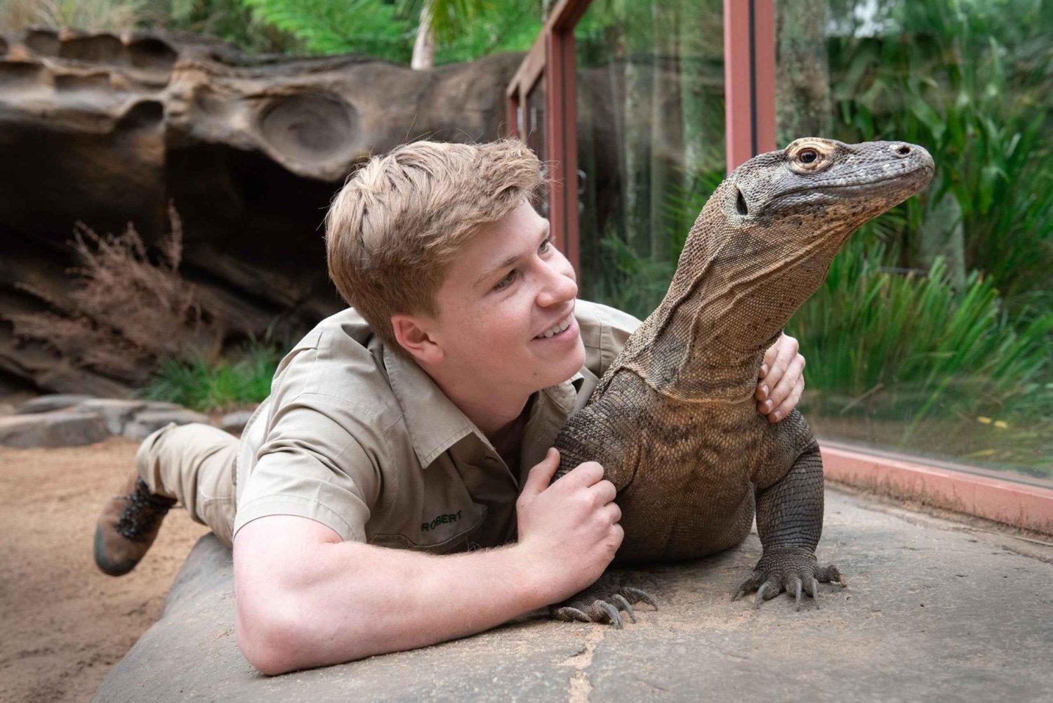 From Gold Coast : Australia Zoo Transfer and Entry Ticket