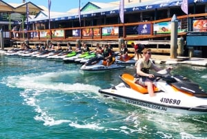 Голд-Кост: 1-часовое сафари на гидроциклах на остров Саут-Стрэдброк