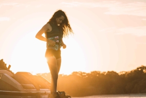 Gold Coast: 6-Hour Wakeboarding & Wakesurfing with Lunch