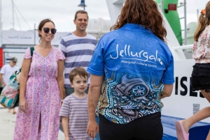 Gold Coast and Wavebreak Island Cultural Small Group Cruise