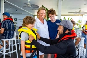 Gold Coast: Jet Boat Ride & Sea World -pääsyliput