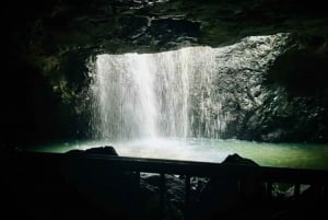 Gold Coast: Natural Bridge, Glow worms & Magic Sky View