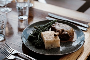 Goldküste: Private Weinkellertour in einem neuen Luxusfahrzeug