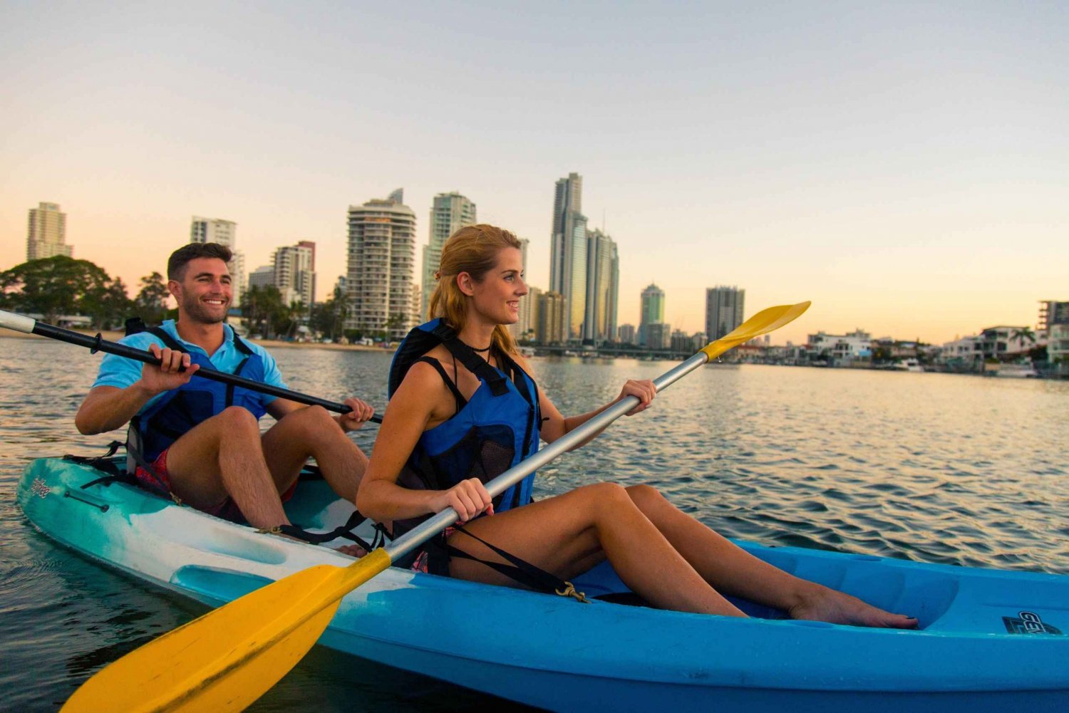 Gold Coast: Kajaktur ved solnedgang til Macintosh Island