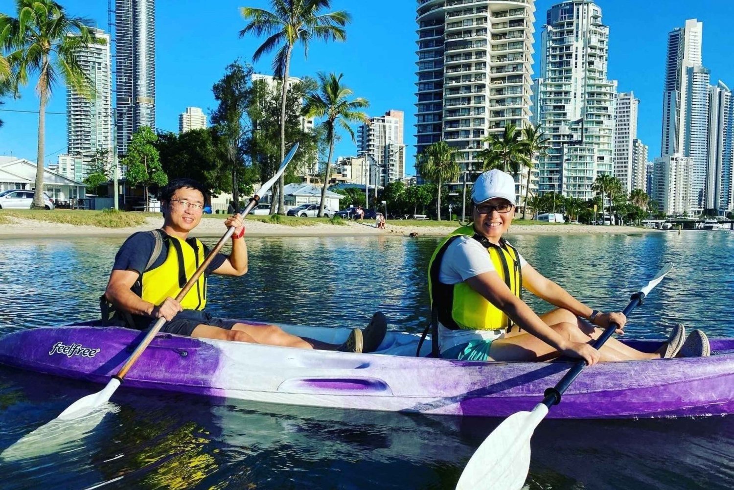 Gold Coast: Surfers Paradise Guided Kayaking Tour
