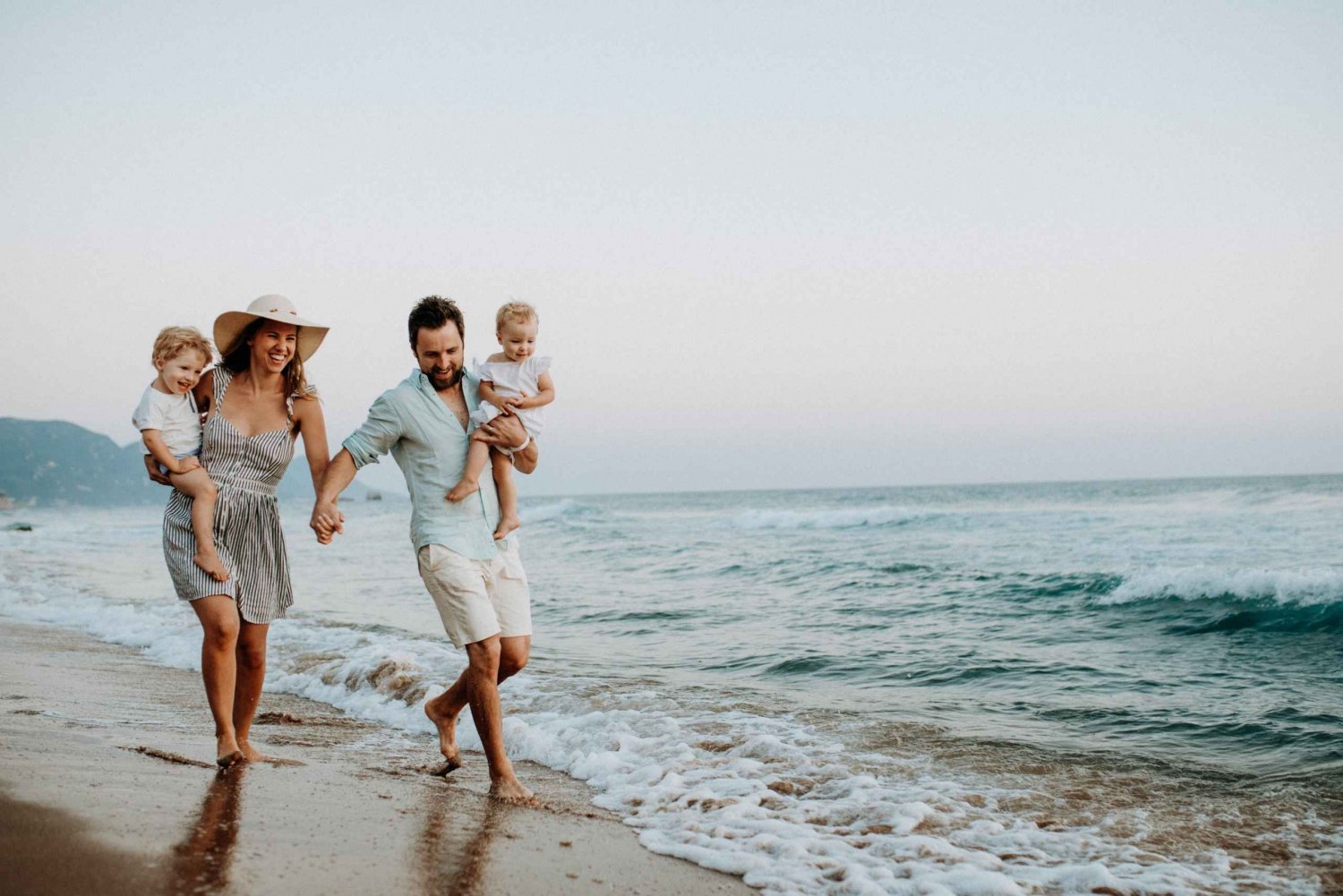 Profesjonell fotografering av familier på Burleigh Beach