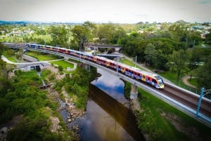 Guldkusten: Tåg till/från Brisbane Domestic Airport (BNE)