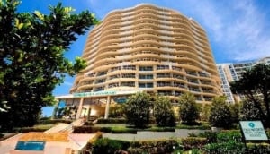 Outrigger Twin Towns Resort
