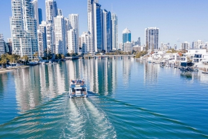 Серферс Парадайз: Полуденный круиз по реке и каналам с осмотром достопримечательностей