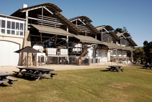 Brisbane: Sirromet Winery Tour with Tasting & 2-Course Lunch