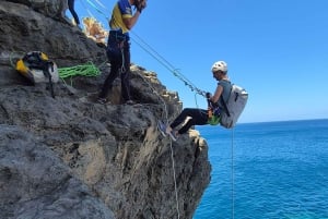 Agaete: Coasteering Gran Canaria. Ferrata Marina y Tirolina