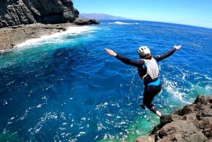 Agaete: Coasteering Gran Canaria. Ferrata Marina y Tirolina
