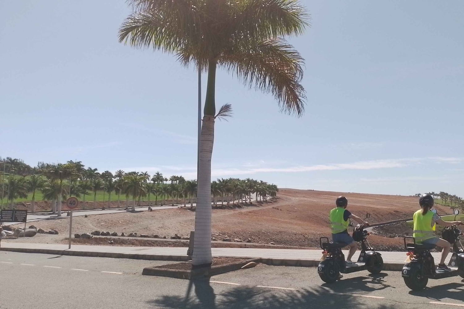 Combo: alquiler de patinete eléctrico + opción de alquiler de moto acuática en Playa del Inglés