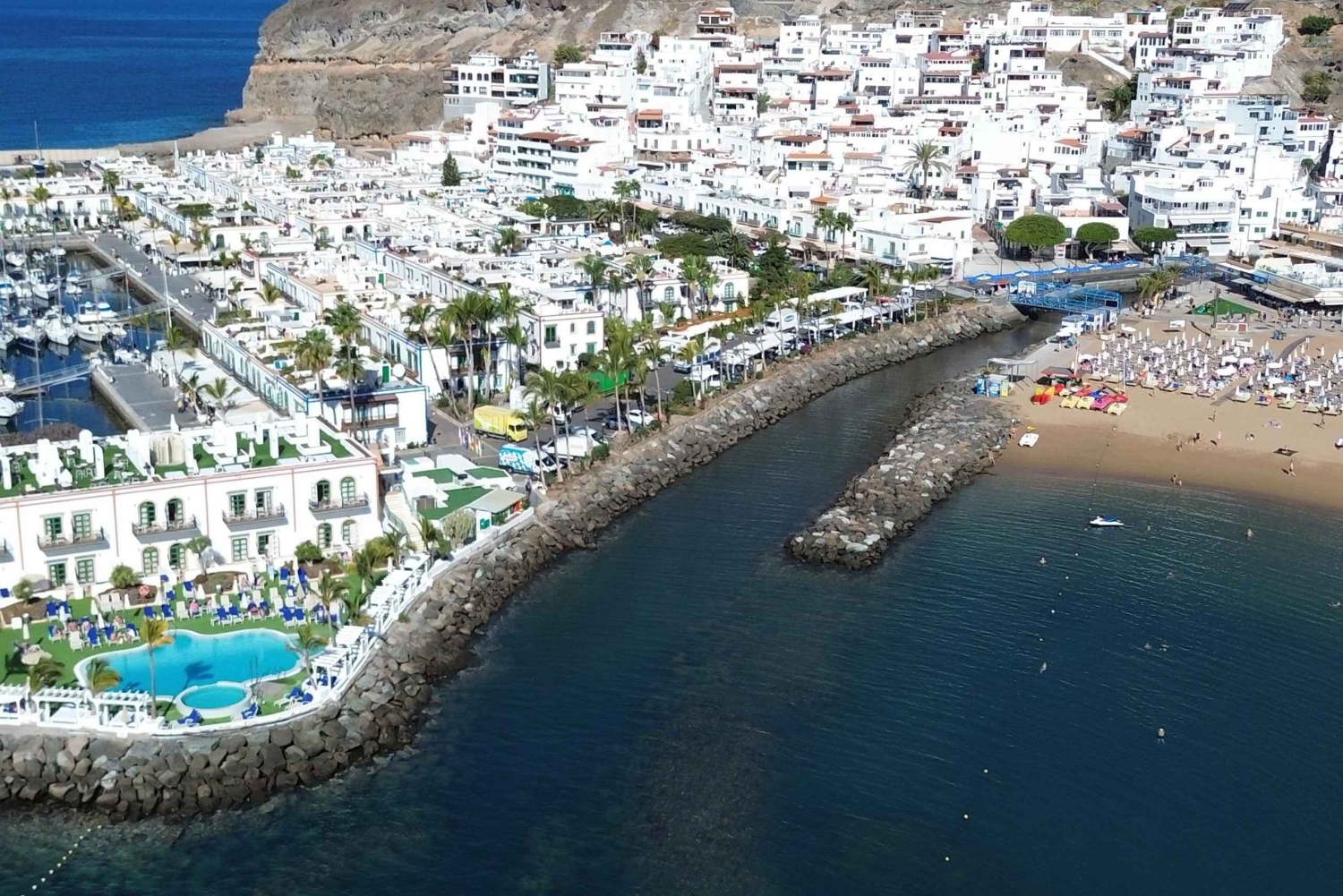 Flavours of the Canaries: Wine & Local Delicacies Tasting