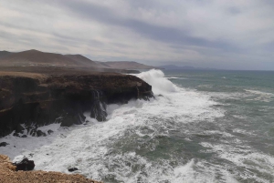 Fuerteventa: Ajuy Pirate Caves & Aloe Factory Half-Day Trip