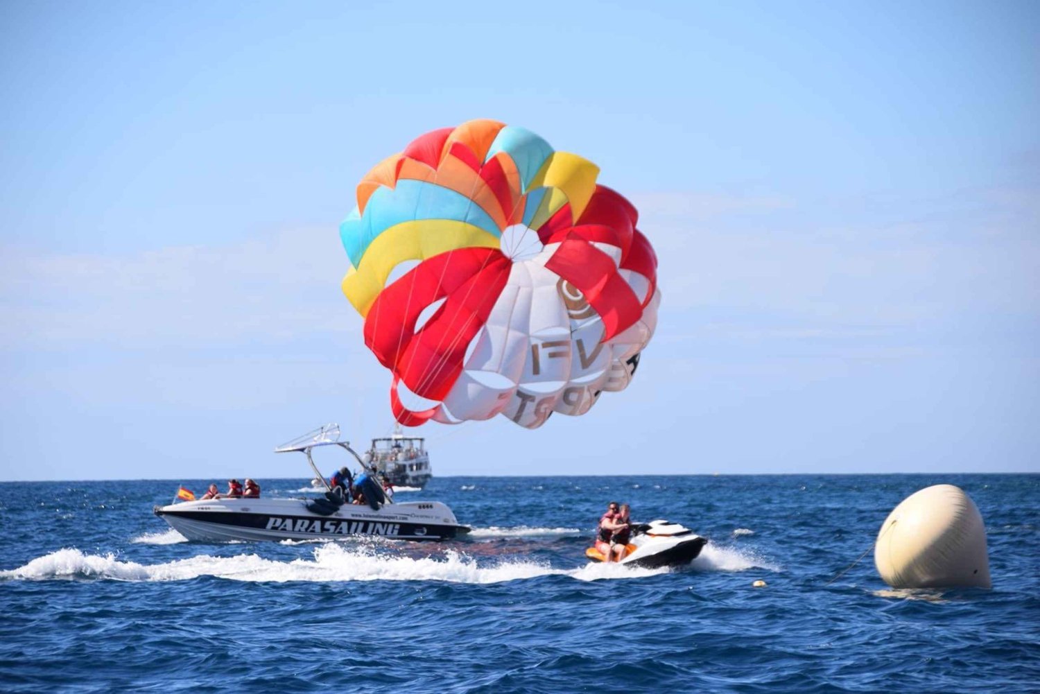 Gran Canaria: Parasail de 1 a 3 Personas sobre la Playa de Anfi