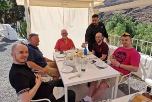 Gran Canaria: canarian rum & local cheese tasting tour