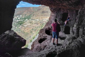Gran Canaria: Barranco Rojo, Cueva, Oasis Excursión de Aventura y Picnic