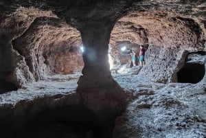 Gran Canaria: Barranco Rojo, Cueva, Oasis Excursión de Aventura y Picnic
