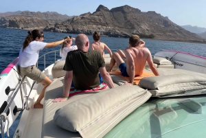 Gran Canaria: Excursion on private yacht with drinks, lunch and snorkeling