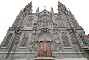 Gran Canaria: Food Tour with Distillery Visit & Lunch