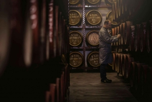 Gran Canaria: Food Tour with Distillery Visit & Lunch