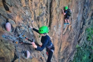 Gran Canaria: Aventura guiada de Vía Ferrata y Tirolina