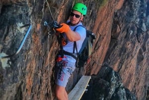 Gran Canaria: Aventura guiada de Vía Ferrata y Tirolina