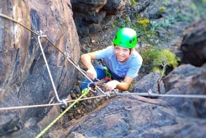 Gran Canaria: Aventura guiada de Vía Ferrata y Tirolina