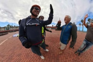 Gran Canaria: Paragliding Flight & Banana Plantation Tour