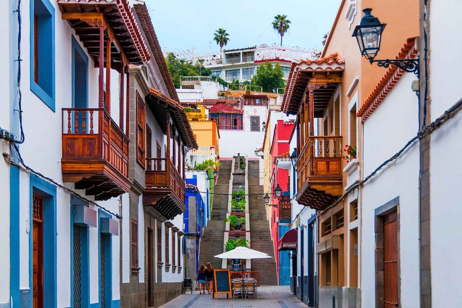 Gran Canaria Peaks in Minibus: Firgas, Teror, Aloe Vera tour