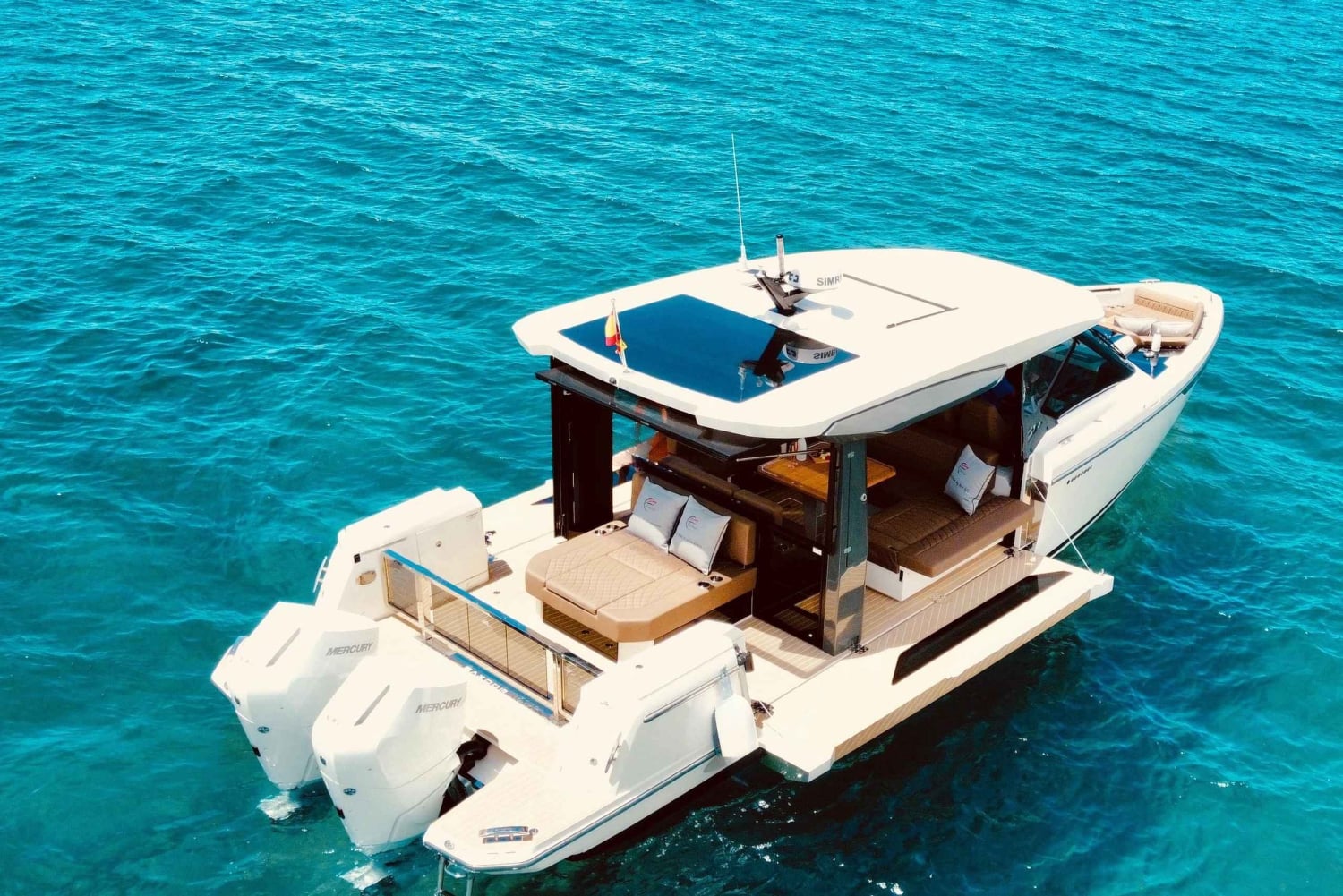 Gran Canaria: Private Luxury Boat Charter with Food & drinks