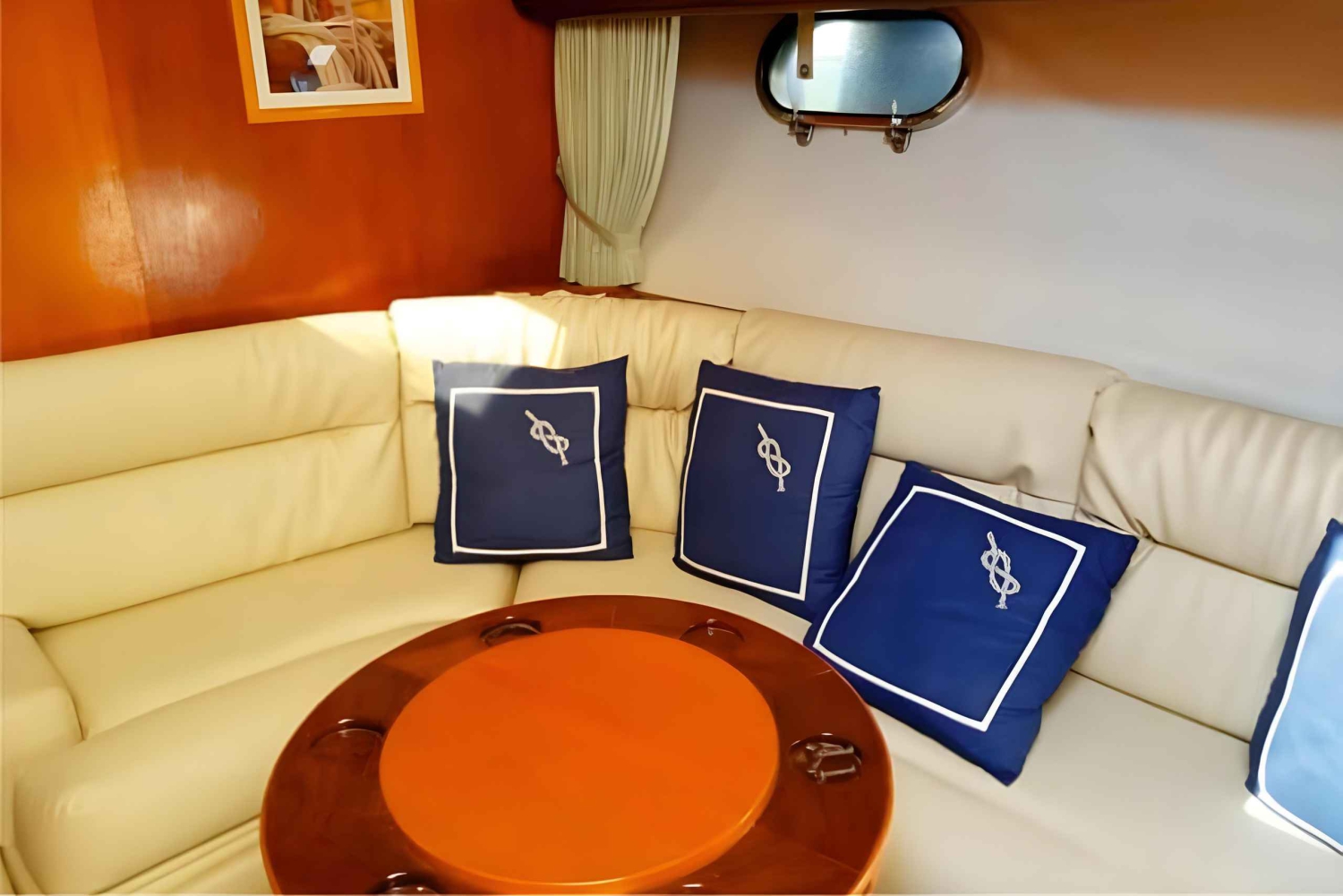 Gran Canaria: Private Yacht Cruise with Snacks & Drinks