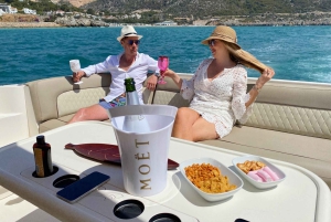 Gran Canaria: Shared yacht excursion with drinks, lunch, and snorkeling