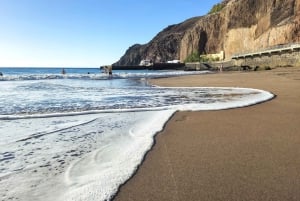 Gran Canaria Sunset & Wild Coast Tour, acantilados, piscinas naturales