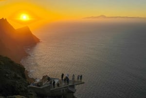 Gran Canaria Sunset & Wild Coast Tour, acantilados, piscinas naturales