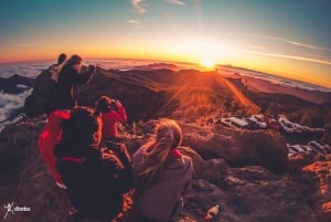 Excursión al Atardecer en el Volcán y Degustación de Comida Local