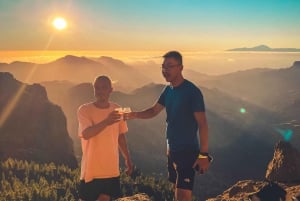 Gran Canaria: Volcano Sunset Tour and Local Food Tasting