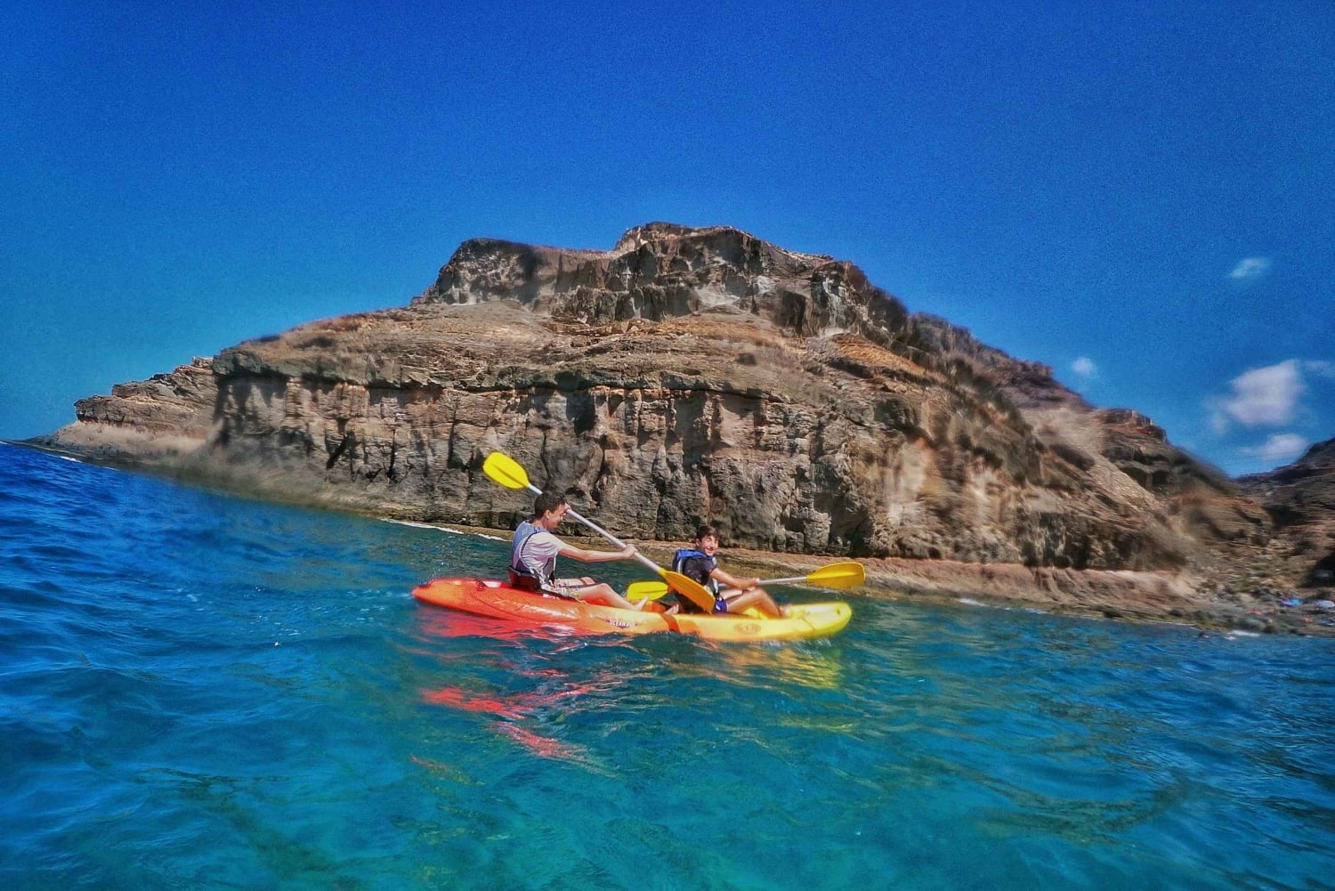 Kayak por las cuevas y acantilados de Mogan