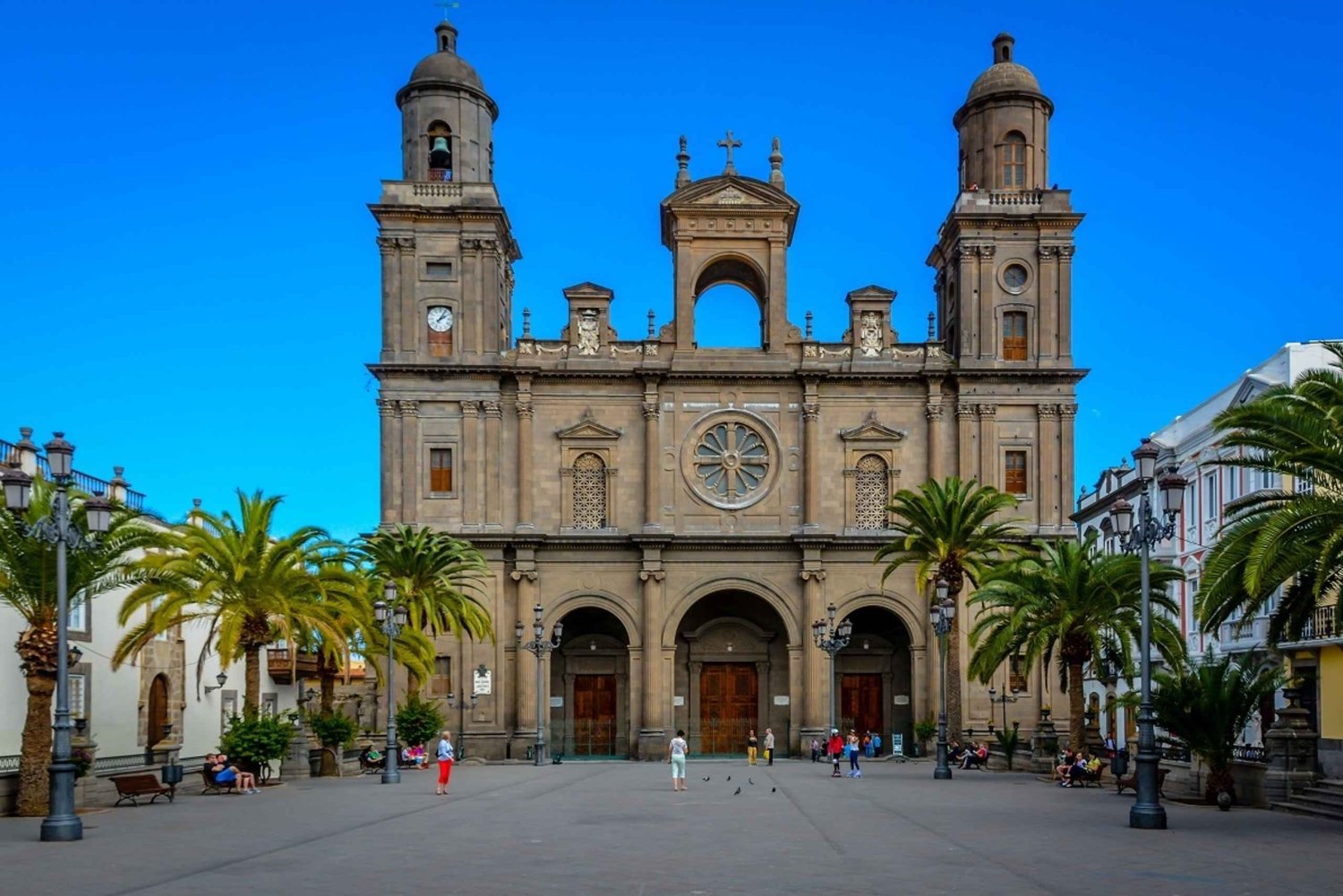 Las Palmas, Botanical Gardens and Bandama Volcano Tour