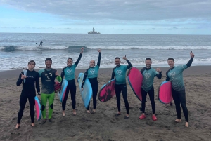 Las Palmas de Gran Canaria: Group surf lessons on La Laja beach