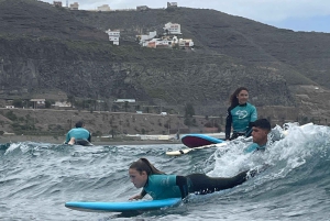 Las Palmas de Gran Canaria: Group surf lessons on La Laja beach